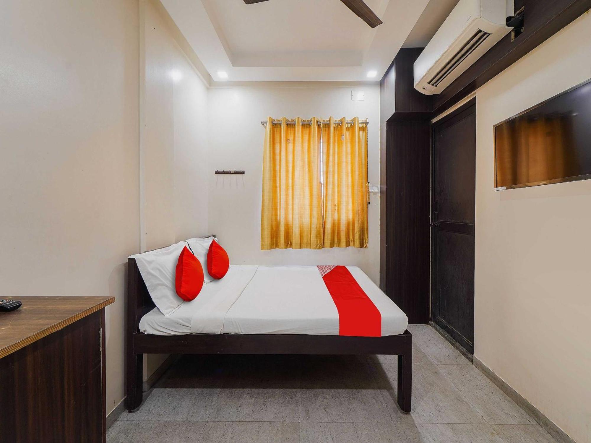 Hotel O Saravana'S Park Chennai Exterior photo